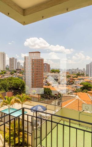 Apartamento à venda com 70m², 2 quartos e 2 vagas Apartamento à venda com 70m², 2 quartos e 2 vagasVaranda