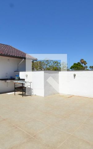 Casa para alugar com 306m², 4 quartos e 2 vagasÁrea Externa