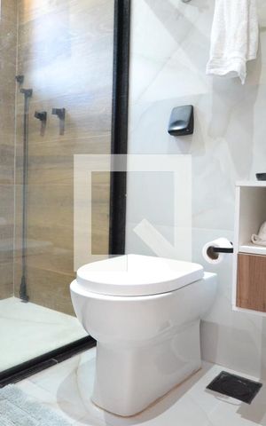 Casa para alugar com 306m², 4 quartos e 2 vagasBanheiro da Suíte 1