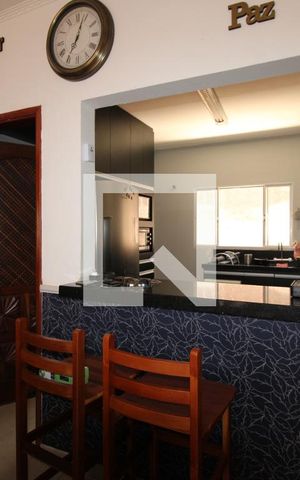 Casa à venda com 398m², 3 quartos e 3 vagasCozinha