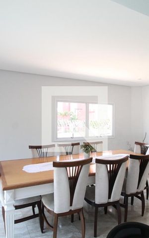 Casa à venda com 340m², 4 quartos e 4 vagasSala de Jantar
