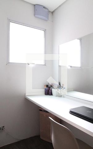 Casa à venda com 340m², 4 quartos e 4 vagasCloset da suíte