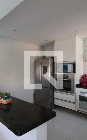Casa à venda com 340m², 4 quartos e 4 vagasCozinha