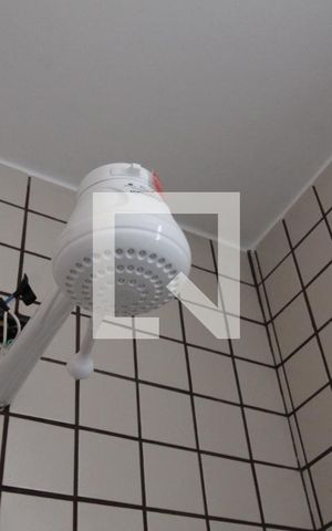 Casa à venda com 340m², 4 quartos e 4 vagasChuveiro