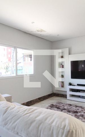Casa à venda com 340m², 4 quartos e 4 vagasSala