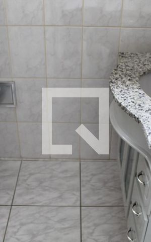 Casa para alugar com 192m², 3 quartos e 4 vagasBanheiro