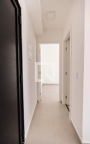 Apartamento para alugar com 57m², 1 quarto e sem vaga Apartamento para alugar com 57m², 1 quarto e sem vagaCorredor