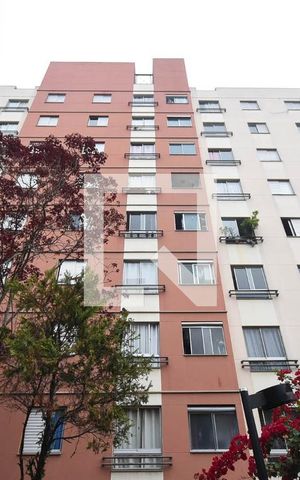 Apartamento para alugar com 50m², 2 quartos e 1 vaga Apartamento para alugar com 50m², 2 quartos e 1 vagaFachada