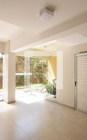 Apartamento para alugar com 50m², 2 quartos e 1 vaga Apartamento para alugar com 50m², 2 quartos e 1 vagaHall social