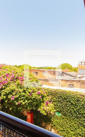 Casa de condomínio à venda com 180m², 4 quartos e 1 vaga Casa de condomínio à venda com 180m², 4 quartos e 1 vagaVaranda da Suíte