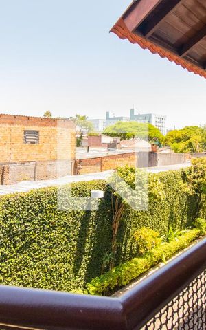 Casa de condomínio à venda com 180m², 4 quartos e 1 vaga Casa de condomínio à venda com 180m², 4 quartos e 1 vagaVaranda da Suíte