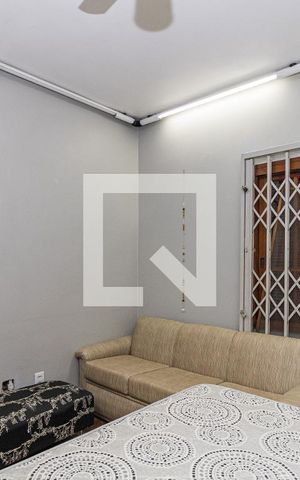 Casa à venda com 380m², 4 quartos e 3 vagasQuarto 1 Suite
