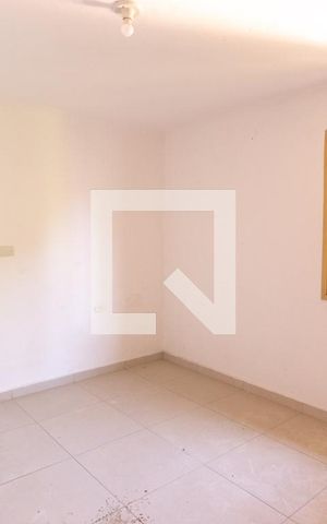 Casa à venda com 250m², 2 quartos e sem vaga Casa à venda com 250m², 2 quartos e sem vagaQuarto 1