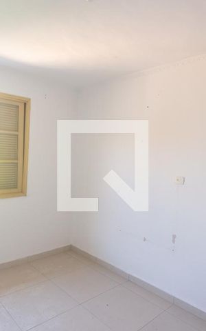 Casa à venda com 250m², 2 quartos e sem vaga Casa à venda com 250m², 2 quartos e sem vagaQuarto 2