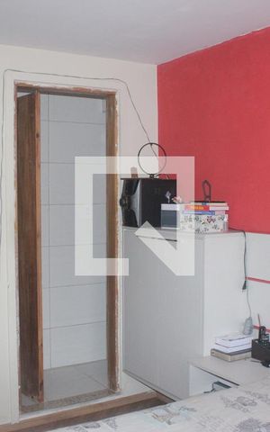 Casa à venda com 92m², 3 quartos e 2 vagasSuíte