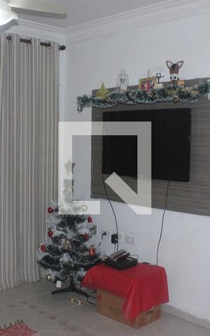 Casa à venda com 92m², 3 quartos e 2 vagasSala