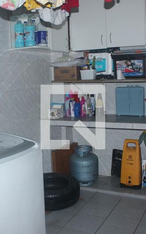 Casa à venda com 92m², 3 quartos e 2 vagasÁrea de Serviço