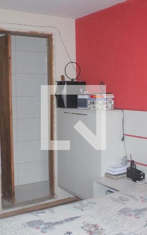 Casa à venda com 92m², 3 quartos e 2 vagasSuíte