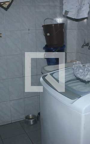 Casa à venda com 92m², 3 quartos e 2 vagasÁrea de Serviço