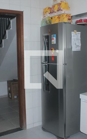 Casa à venda com 92m², 3 quartos e 2 vagasCozinha