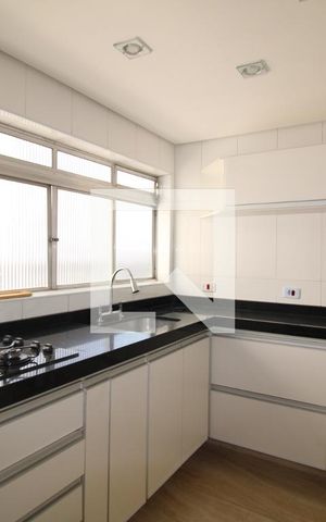 Apartamento para alugar com 150m², 4 quartos e 1 vagaCozinha