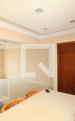 Apartamento para alugar com 150m², 4 quartos e 1 vagaCopa