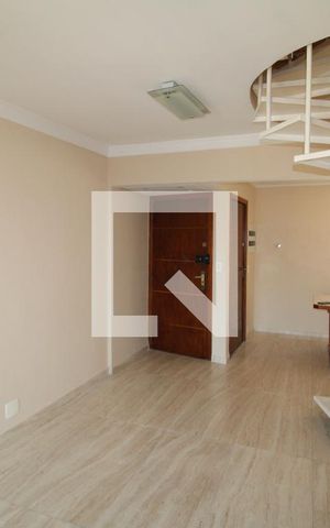 Apartamento para alugar com 150m², 4 quartos e 1 vagaSala