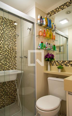 Apartamento à venda com 53m², 2 quartos e 1 vagaBanheiro Social