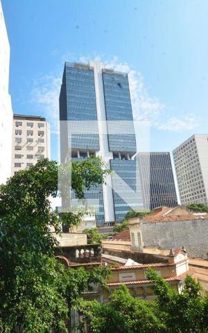Apartamento à venda com 40m², 1 quarto e sem vagaVista