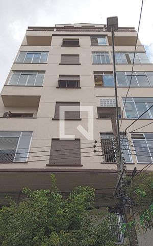 Studio para alugar com 39m², 1 quarto e sem vaga Studio para alugar com 39m², 1 quarto e sem vagaFachada