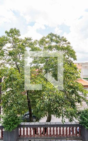 Casa para alugar com 220m², 3 quartos e 2 vagas Casa para alugar com 220m², 3 quartos e 2 vagasVista do Quarto 2