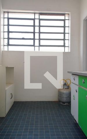 Apartamento à venda com 80m², 2 quartos e 2 vagasCozinha