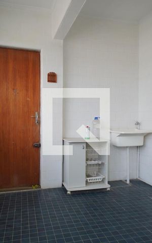 Apartamento à venda com 80m², 2 quartos e 2 vagasÁrea de Serviço