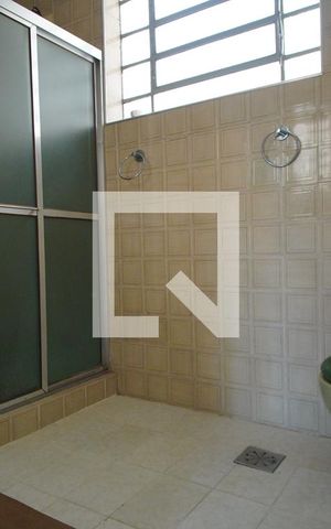 Apartamento à venda com 80m², 2 quartos e 2 vagasBanheiro