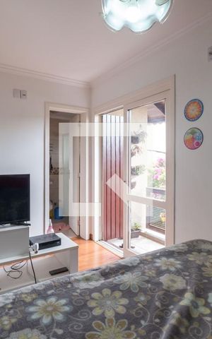 Casa de condomínio à venda com 139m², 3 quartos e 1 vaga Casa de condomínio à venda com 139m², 3 quartos e 1 vagaSuíte