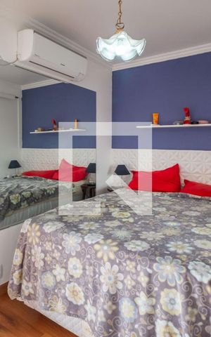 Casa de condomínio à venda com 139m², 3 quartos e 1 vaga Casa de condomínio à venda com 139m², 3 quartos e 1 vagaSuíte