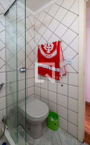 Casa de condomínio à venda com 139m², 3 quartos e 1 vaga Casa de condomínio à venda com 139m², 3 quartos e 1 vagaBanheiro Corredor