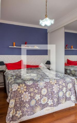 Casa de condomínio à venda com 139m², 3 quartos e 1 vaga Casa de condomínio à venda com 139m², 3 quartos e 1 vagaSuíte