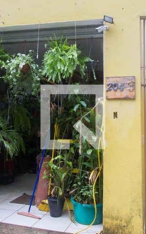 Apartamento para alugar com 65m², 2 quartos e sem vagaFachada