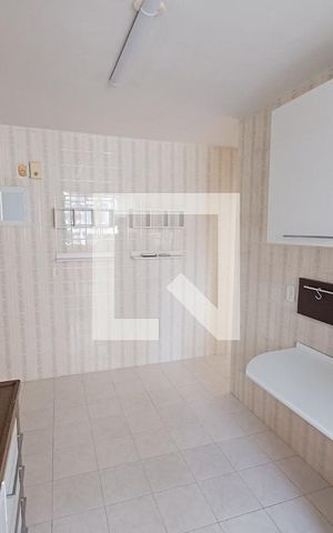 Apartamento à venda com 115m², 3 quartos e 1 vaga Apartamento à venda com 115m², 3 quartos e 1 vagaCozinha