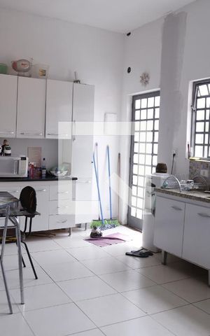 Casa à venda com 120m², 3 quartos e 3 vagasCozinha-Casa 2