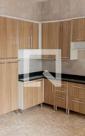 Casa à venda com 120m², 3 quartos e 3 vagasCozinha - Armários-Casa 1