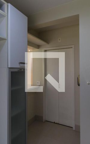 Apartamento à venda com 90m², 3 quartos e 2 vagas Apartamento à venda com 90m², 3 quartos e 2 vagasCozinha