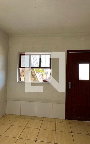 Casa à venda com 60m², 2 quartos e 1 vagaSala