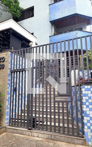Apartamento à venda com 90m², 3 quartos e 2 vagasFachada