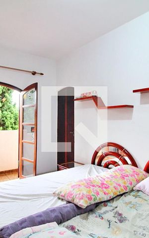 Casa à venda com 168m², 3 quartos e 8 vagasSuíte 2