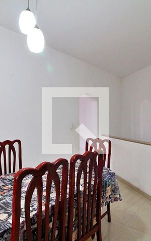 Casa à venda com 168m², 3 quartos e 8 vagasCopa