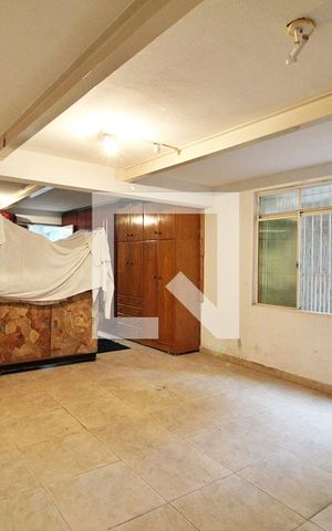 Casa à venda com 168m², 3 quartos e 8 vagasGaragem