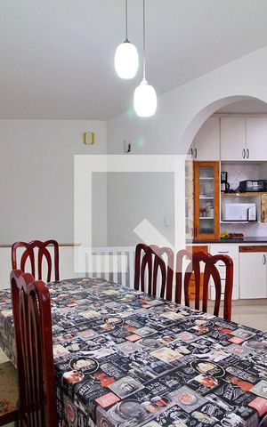 Casa à venda com 168m², 3 quartos e 8 vagasCopa