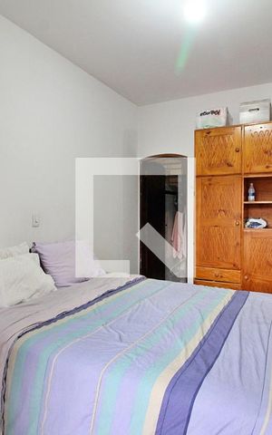 Casa à venda com 168m², 3 quartos e 8 vagasSuíte 1